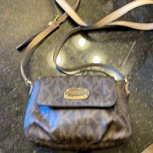 Michael Kors Signature Crossbody Bag